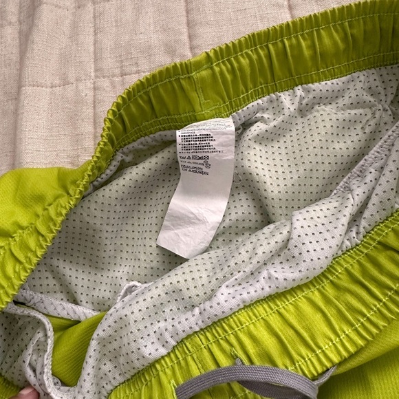 under armour lime green athletic shorts - Picture 3 of 3